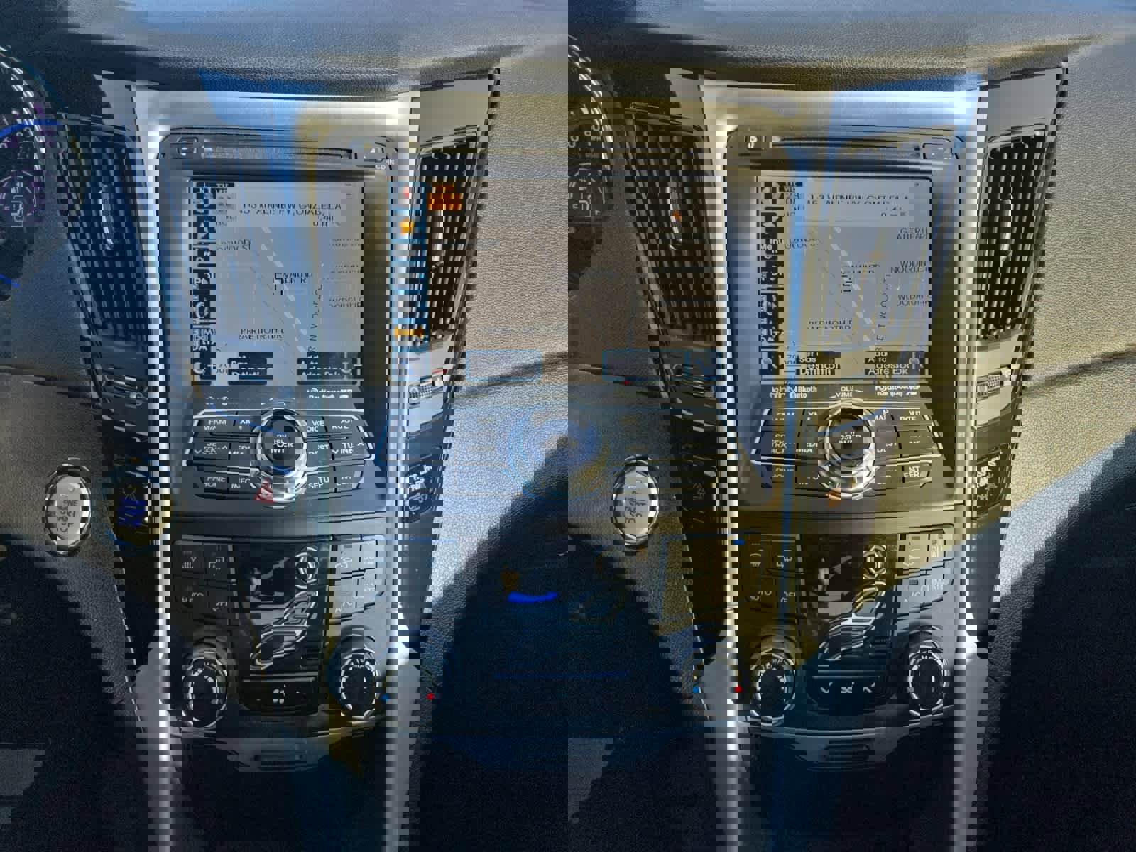 Used 2013 Hyundai Sonata Limited w/ Premium Pkg image 17