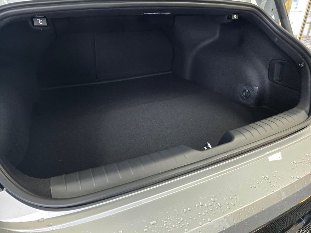 New 2025 Hyundai Ioniq 6 SEL image 14