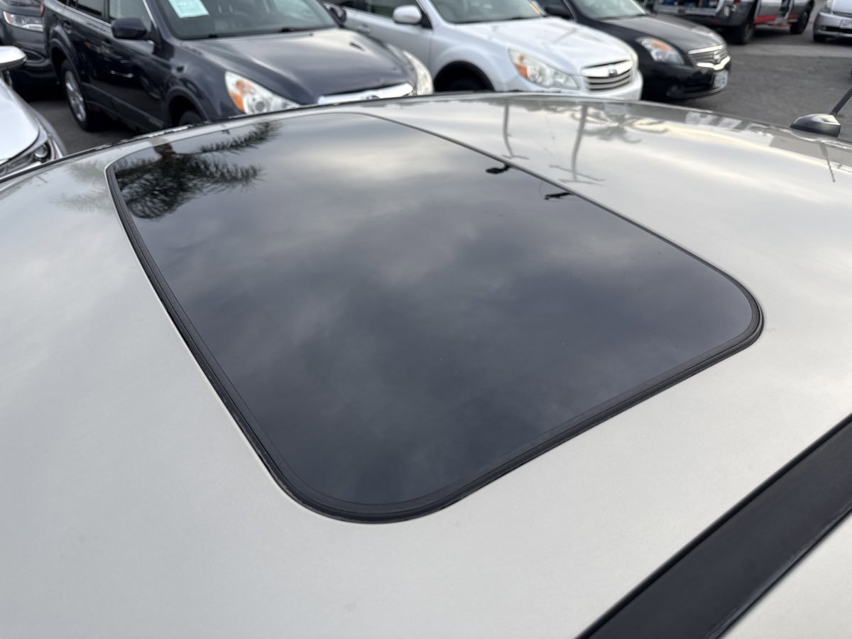 Used 2015 Ford Focus Titanium image 21