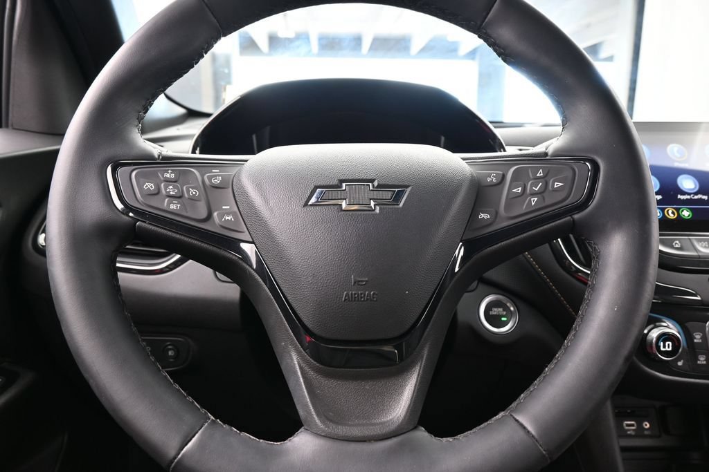 Used 2024 Chevrolet Equinox Premier w/ Redline Edition FWD image 25