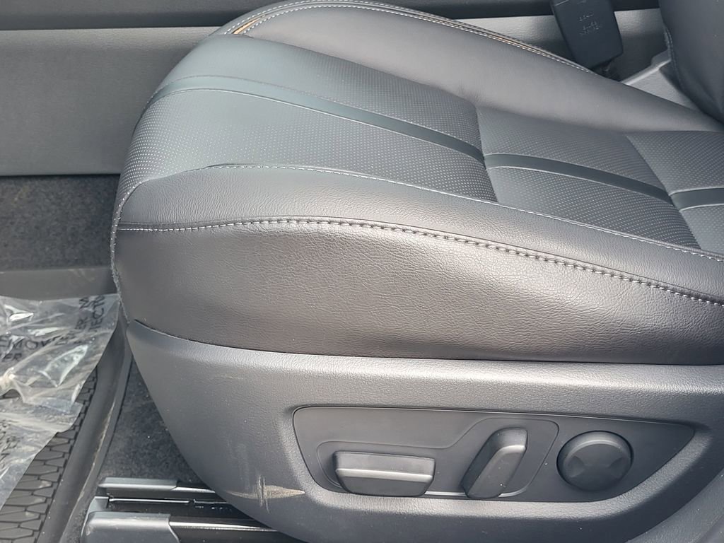 New 2026 MAZDA CX-50 AWD 2.5 Hybrid w/ Premium Pkg image 11