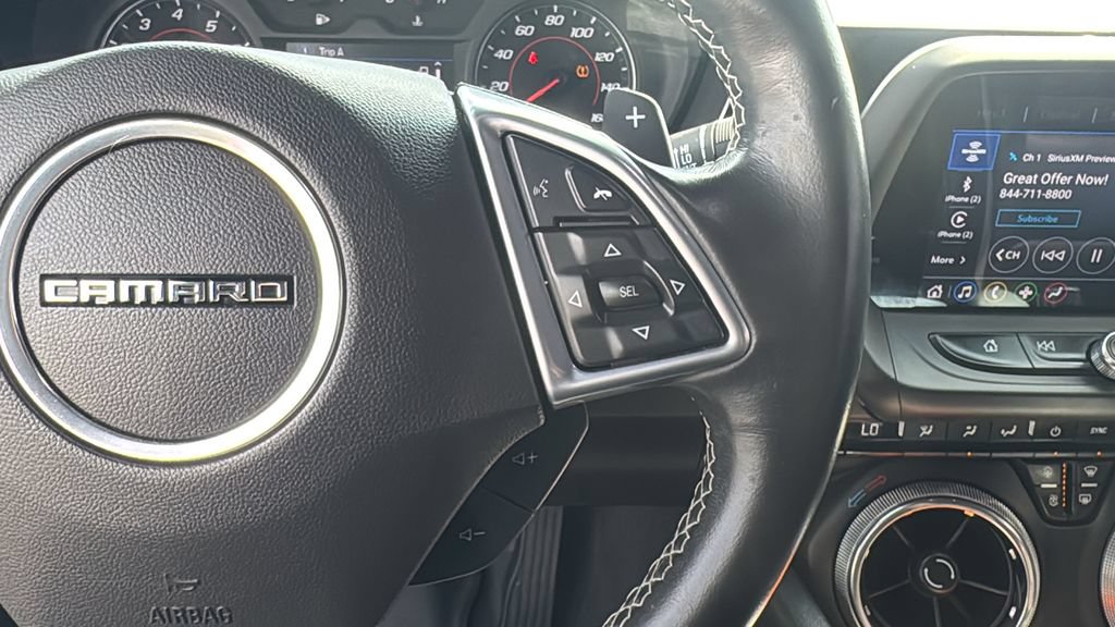 Used 2022 Chevrolet Camaro LT w/ Technology Package RWD image 21