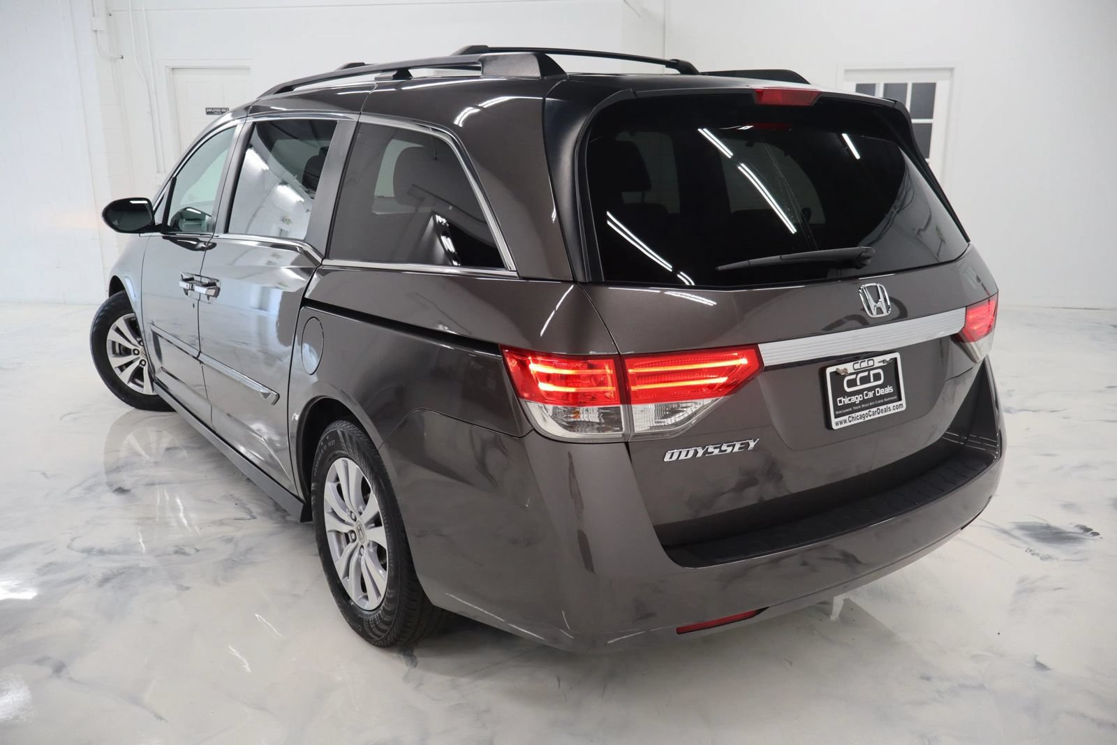 Used 2015 Honda Odyssey EX image 6