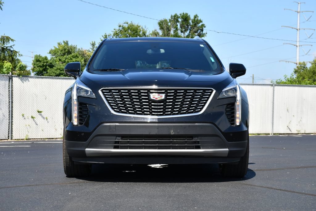 Used 2019 Cadillac XT4 Premium Luxury w/ Cold Weather Package AWD/4WD image 2