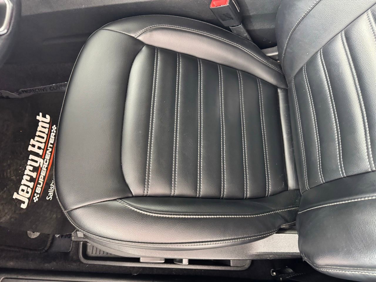 Used 2023 Ford Edge SEL image 12