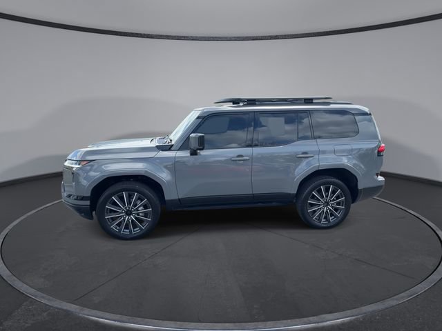 Used 2024 Lexus GX 550 w/ Cold Area Package image 9