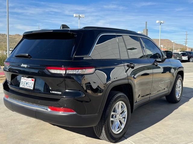 Used 2025 Jeep Grand Cherokee Laredo X w/ Trailer Tow Package image 6