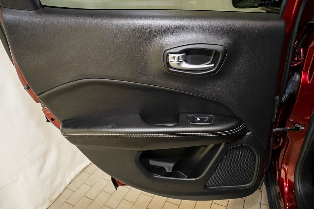 Used 2021 Jeep Compass 80th Special Edition image 10
