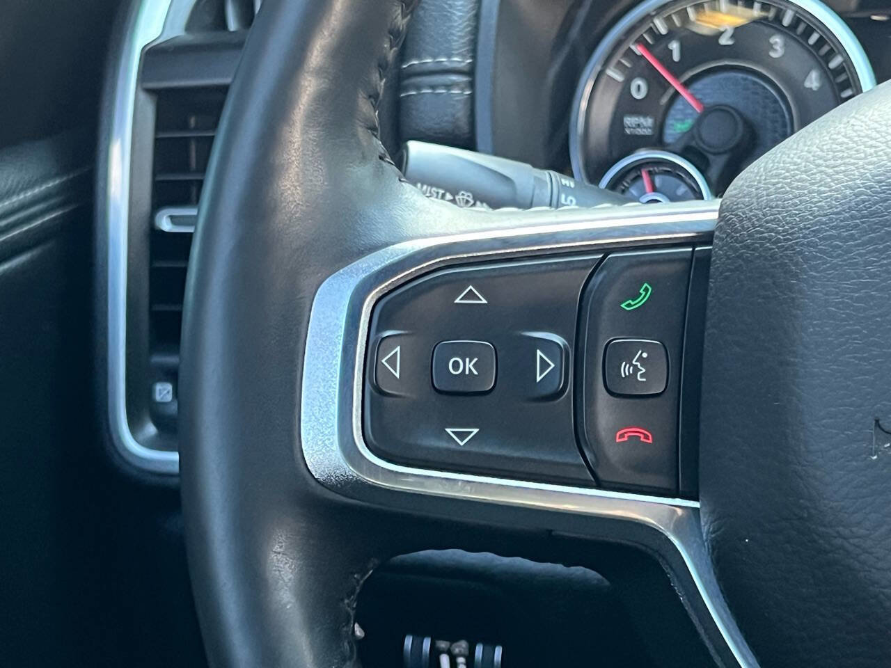 Used 2020 RAM 1500 Laramie w/ Sport Appearance Package image 25