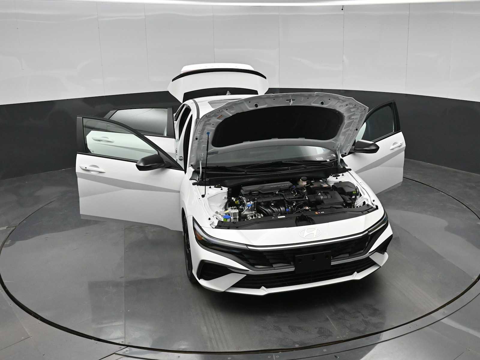 New 2026 Hyundai Elantra SEL Sport FWD image 43