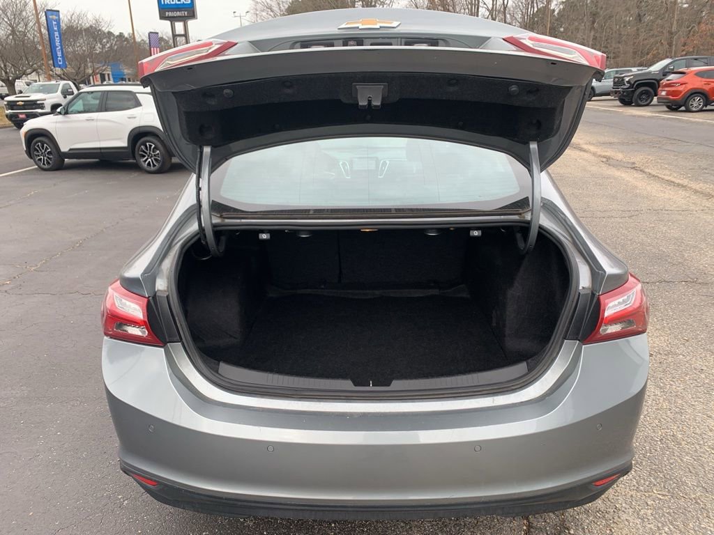 Used 2024 Chevrolet Malibu LT image 10
