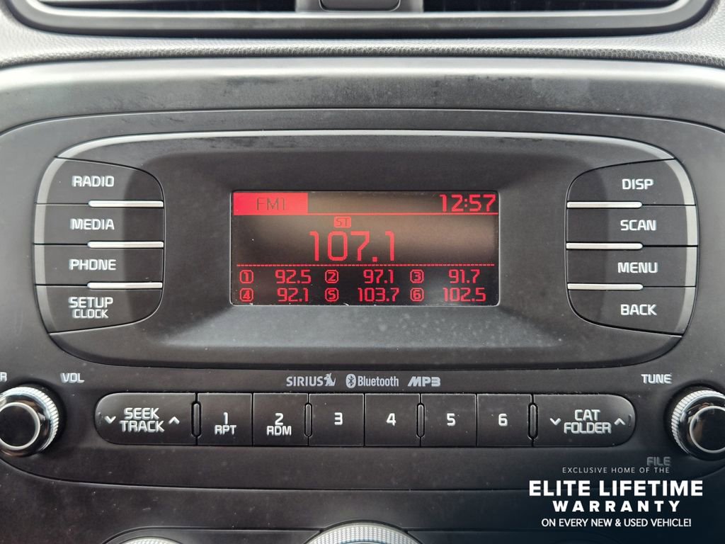 Used 2014 Kia Soul + FWD image 17