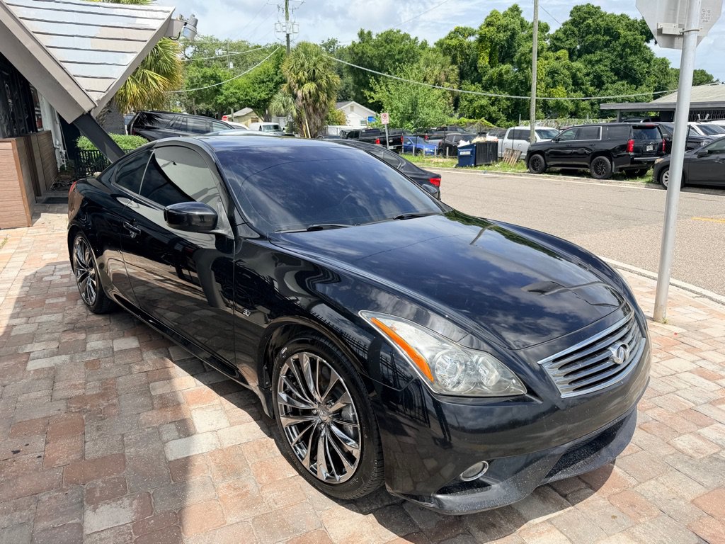 Used 2014 INFINITI Q60 Journey w/ Premium Package RWD image 2