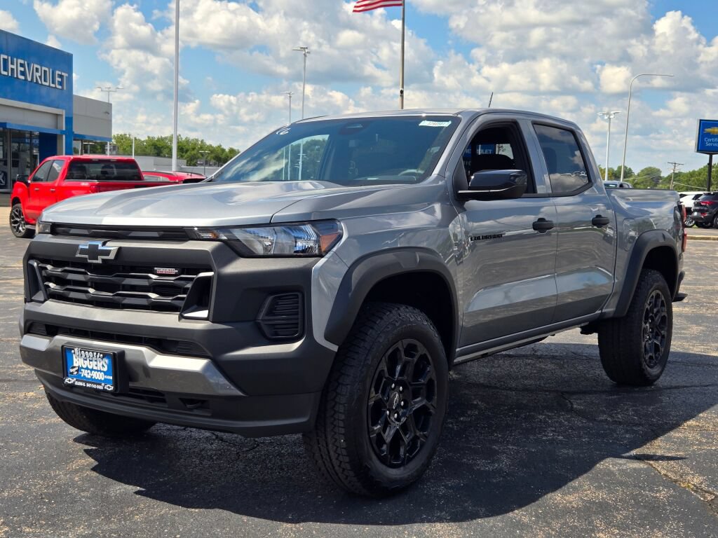 New 2026 Chevrolet Colorado Trail Boss AWD/4WD image 3