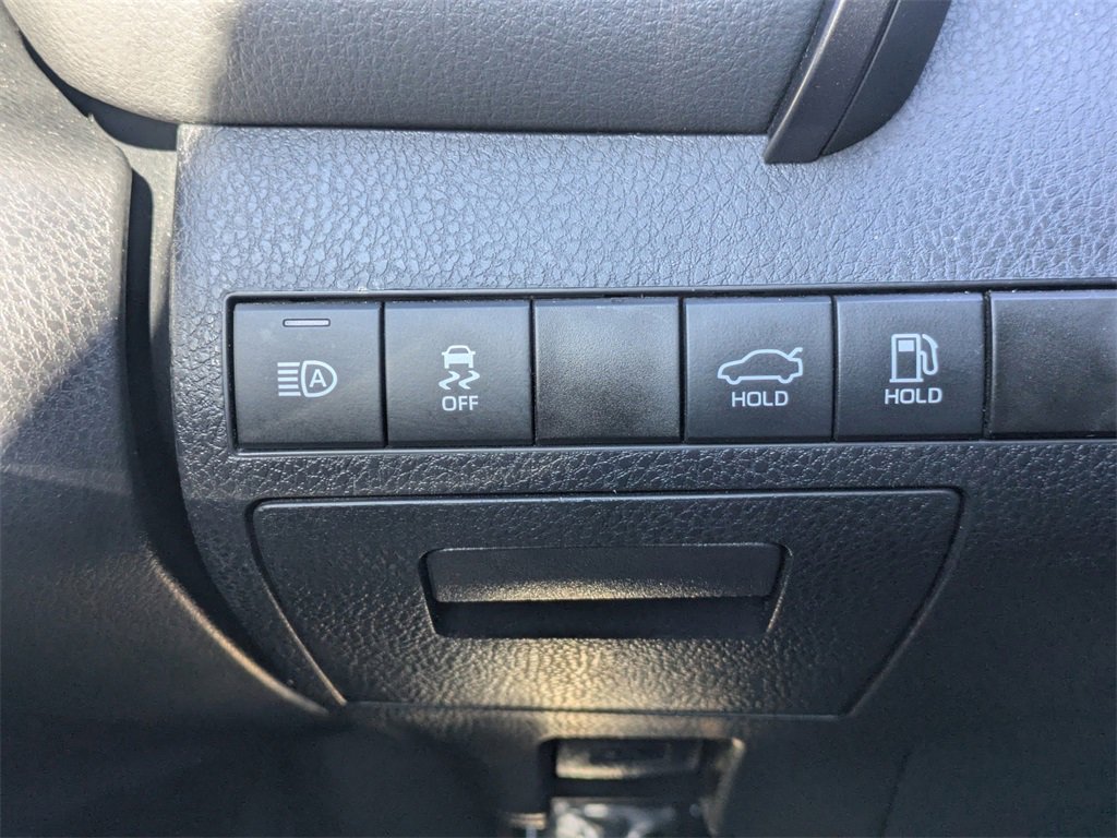 Used 2024 Toyota Camry LE image 25