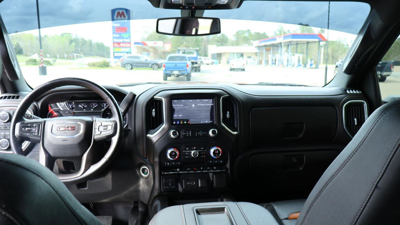 Used 2022 GMC Sierra 2500 AT4 image 11