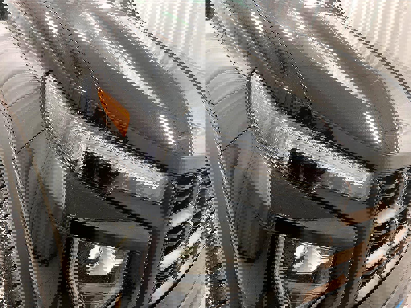 Used 2024 GMC Canyon AT4X image 33