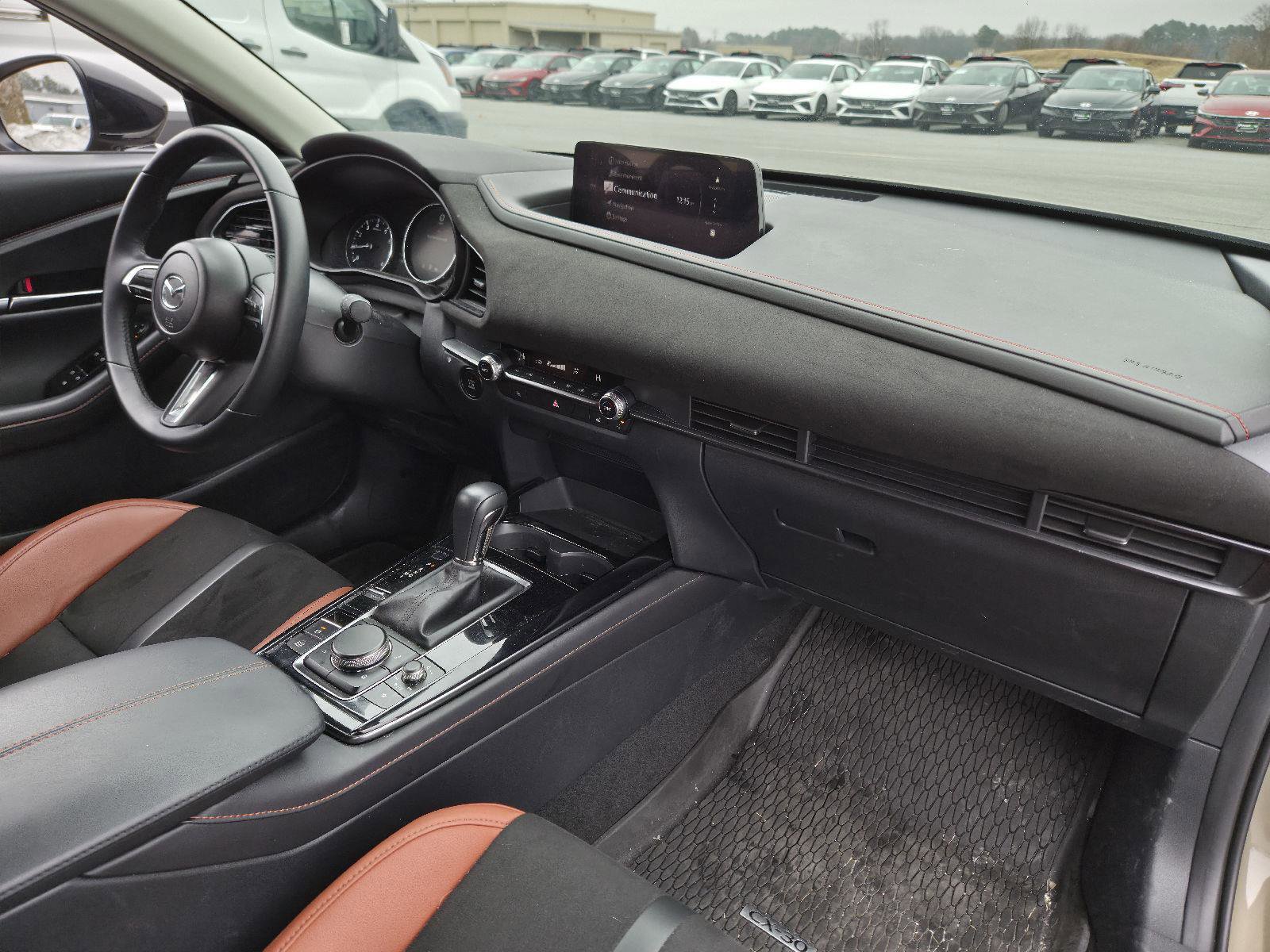 Used 2025 MAZDA CX-30 Carbon image 14