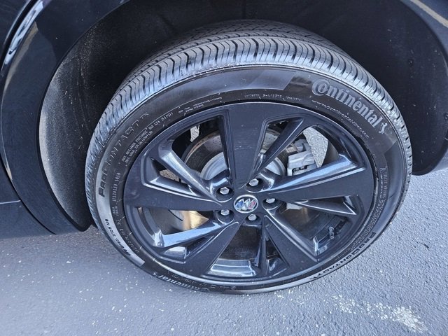 Certified 2023 Buick Envision Preferred w/ Sport Touring Package image 27