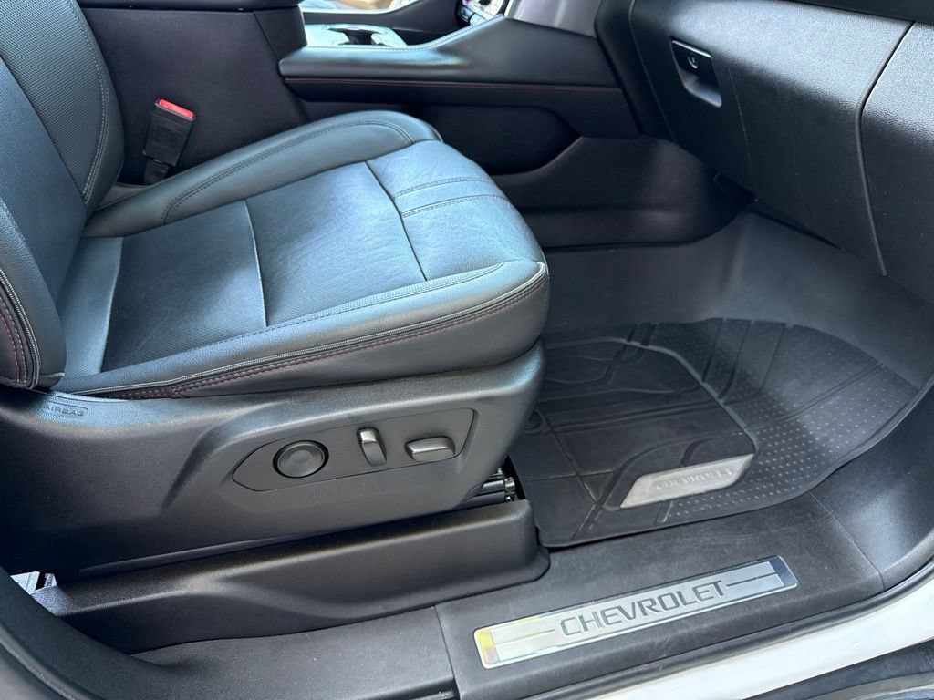 Used 2022 Chevrolet Tahoe RST w/ Luxury Package RWD image 30
