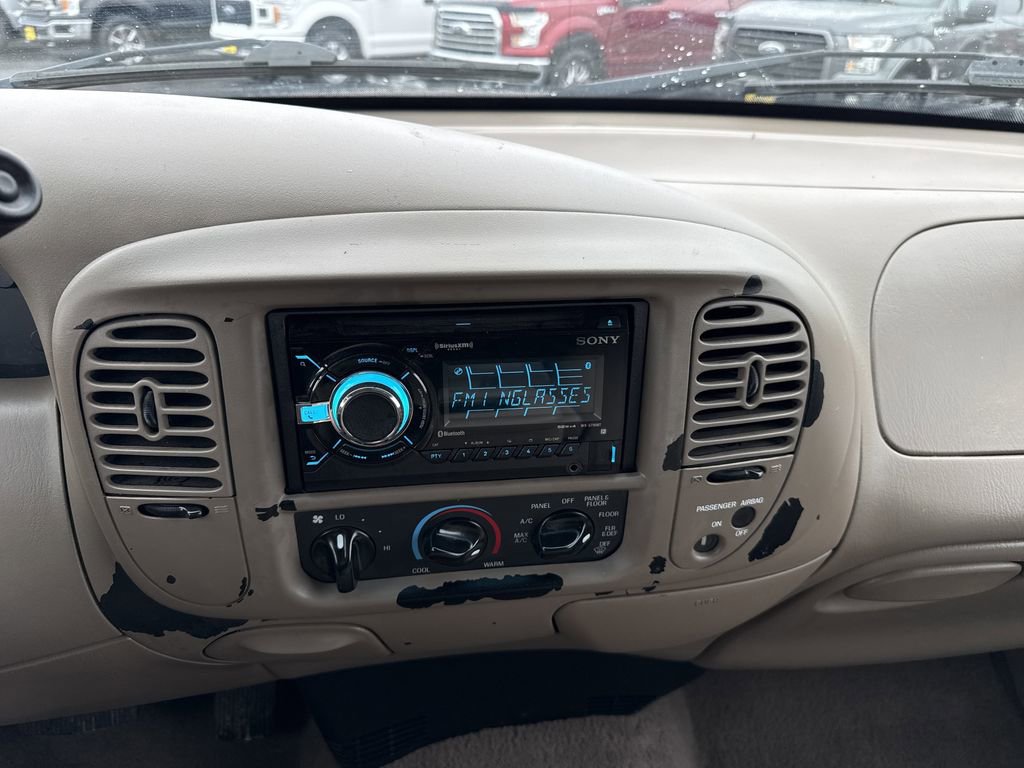 Used 2001 Ford F150 XLT RWD image 17