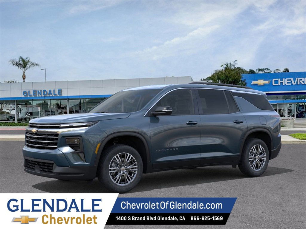 New 2026 Chevrolet Traverse LT w/ Driver Confidence Package image 2
