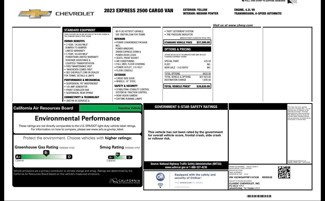 Used 2023 Chevrolet Express 2500 RWD image 3