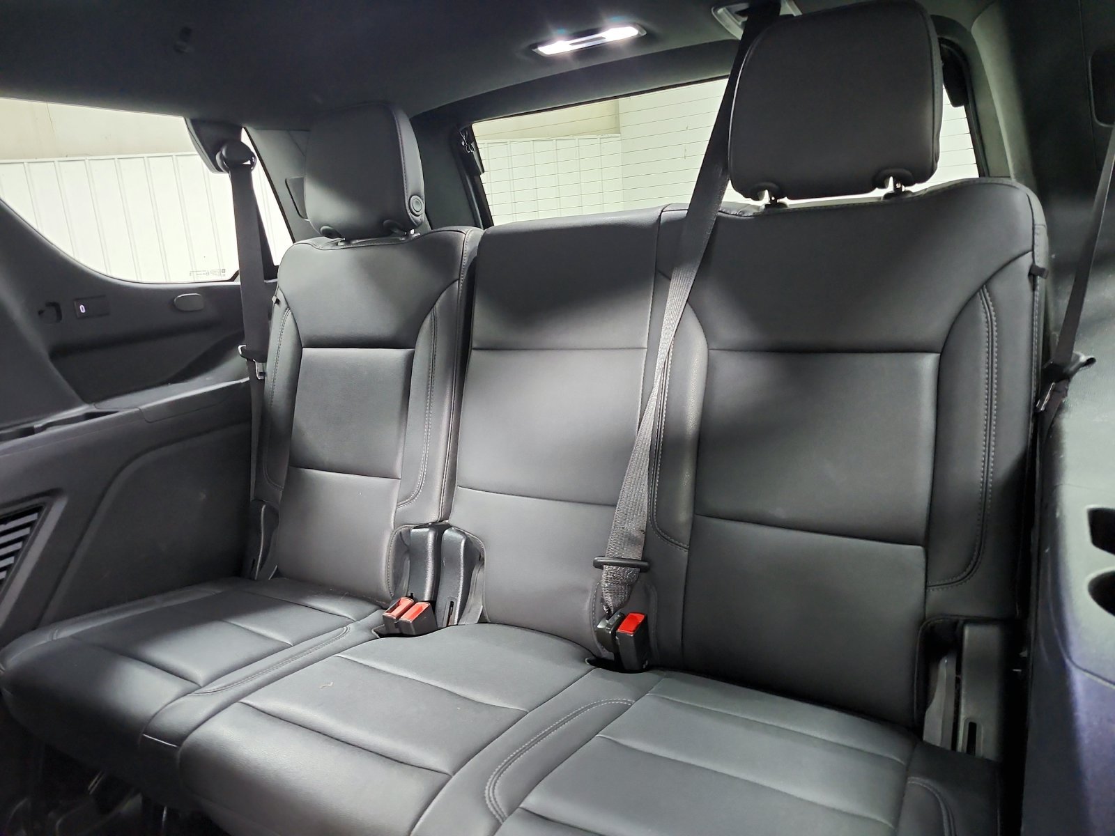 Used 2023 Chevrolet Tahoe LT w/ Luxury Package RWD image 13