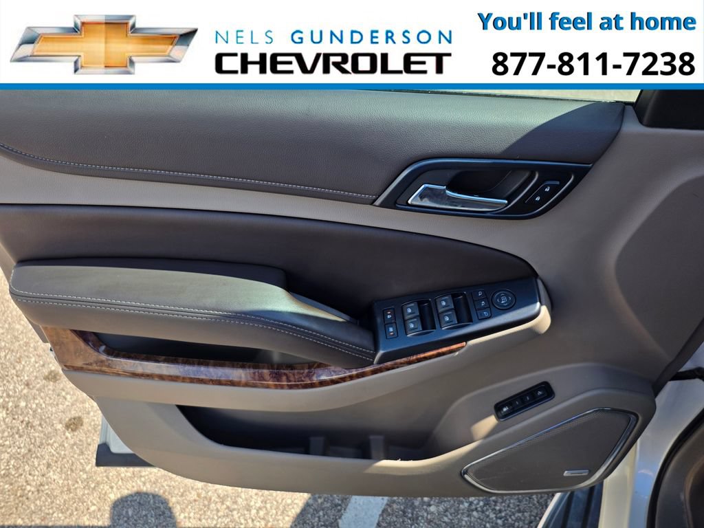 Used 2015 Chevrolet Suburban LTZ AWD/4WD image 19