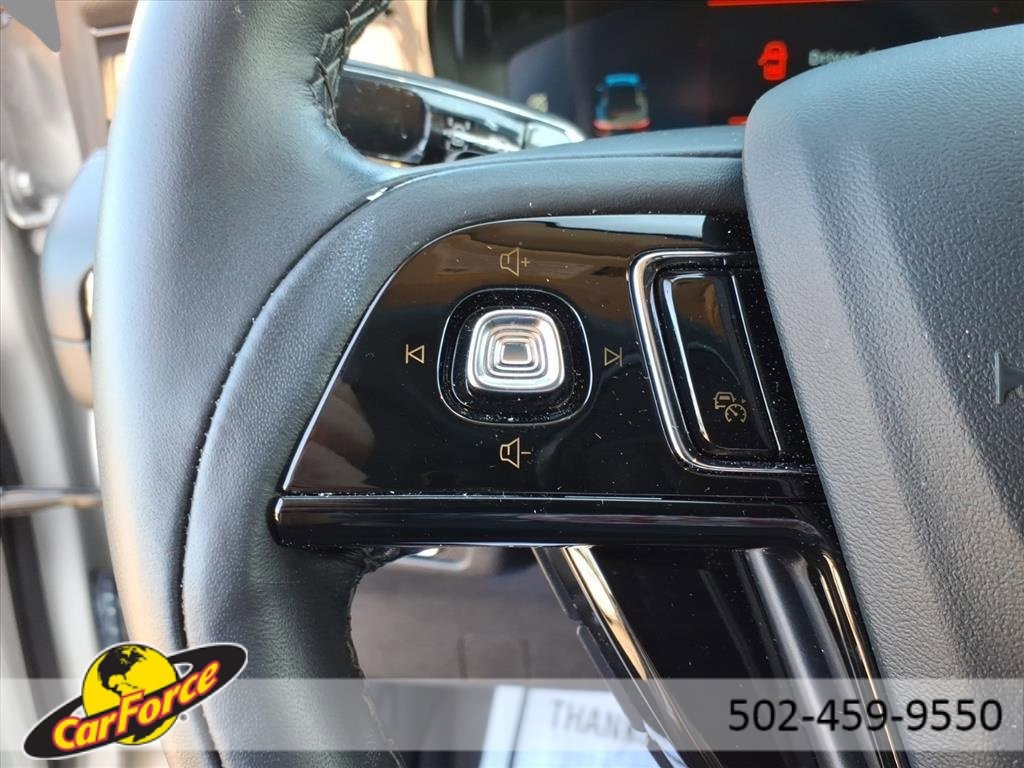 Used 2024 Lincoln Corsair Reserve w/ Jet Appearance Package image 22