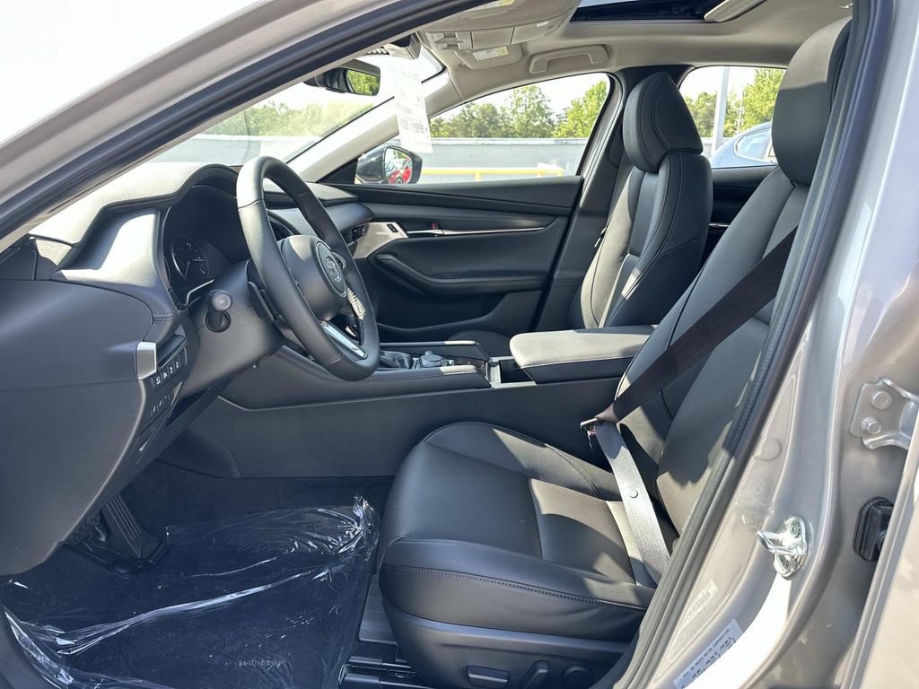 New 2026 MAZDA MAZDA3 2.5 Turbo Sedan w/Premium Plus AWD/4WD image 23