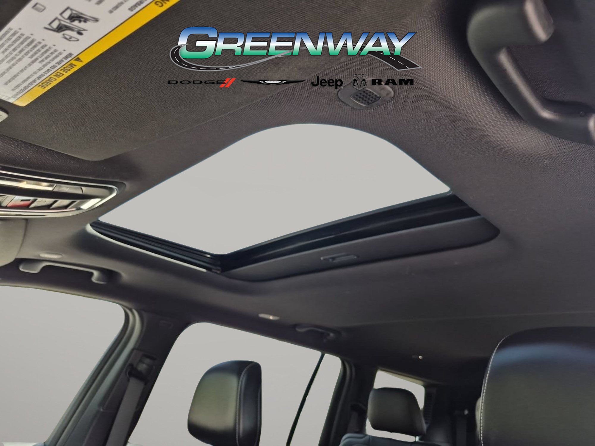 Used 2023 Jeep Grand Cherokee L Altitude AWD/4WD image 16