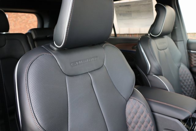 New 2025 Jeep Grand Cherokee Summit w/ Obsidian Package image 50