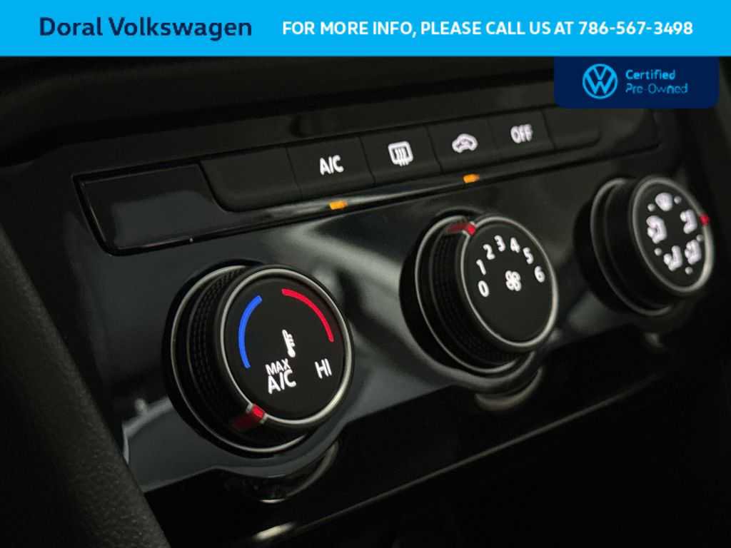 Certified 2024 Volkswagen Taos S image 20