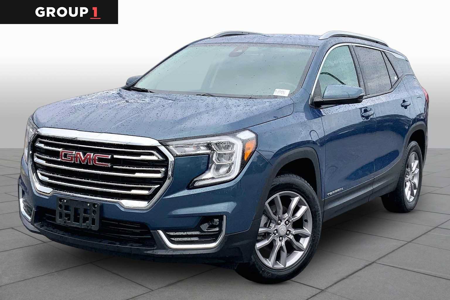 Used 2024 GMC Terrain SLT