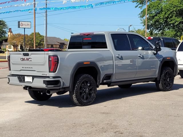 Used 2024 GMC Sierra 3500 AT4 w/ AT4 Premium Plus Package AWD/4WD image 4