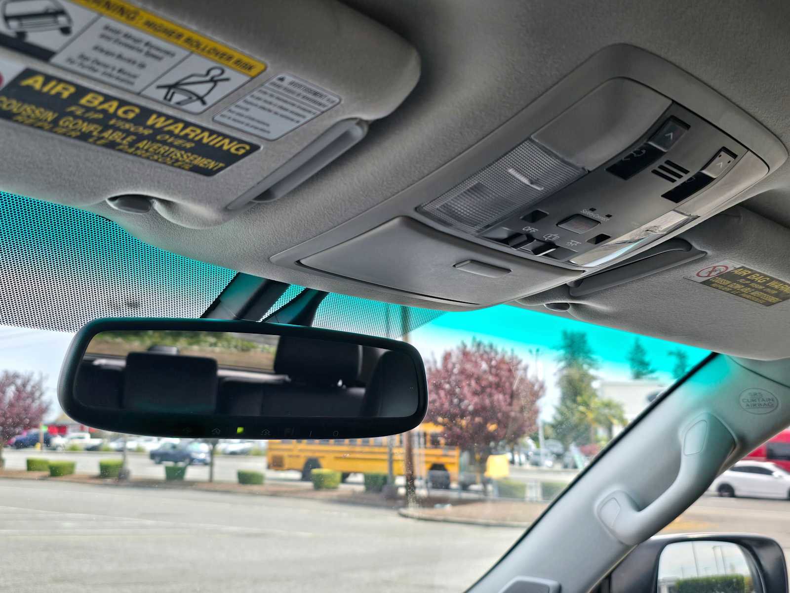 Used 2015 Lexus GX 460 w/ Premium Package AWD/4WD image 28