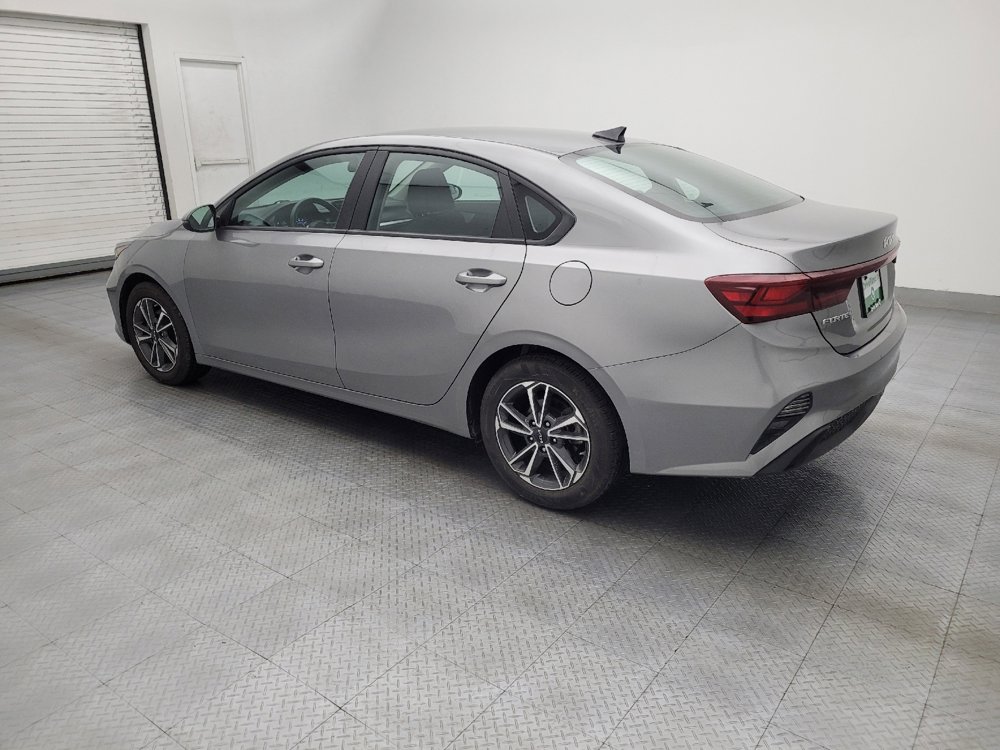 Used 2022 Kia Forte LXS w/ LXS Technology Package image 3