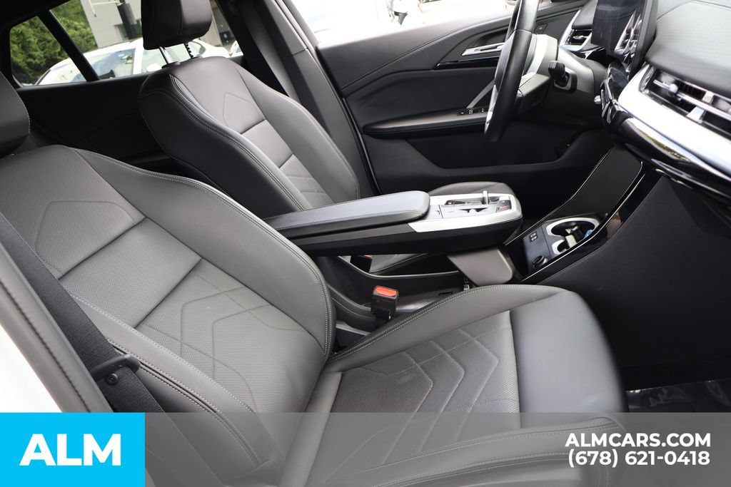 Used 2025 BMW X2 xDrive28i AWD/4WD image 29