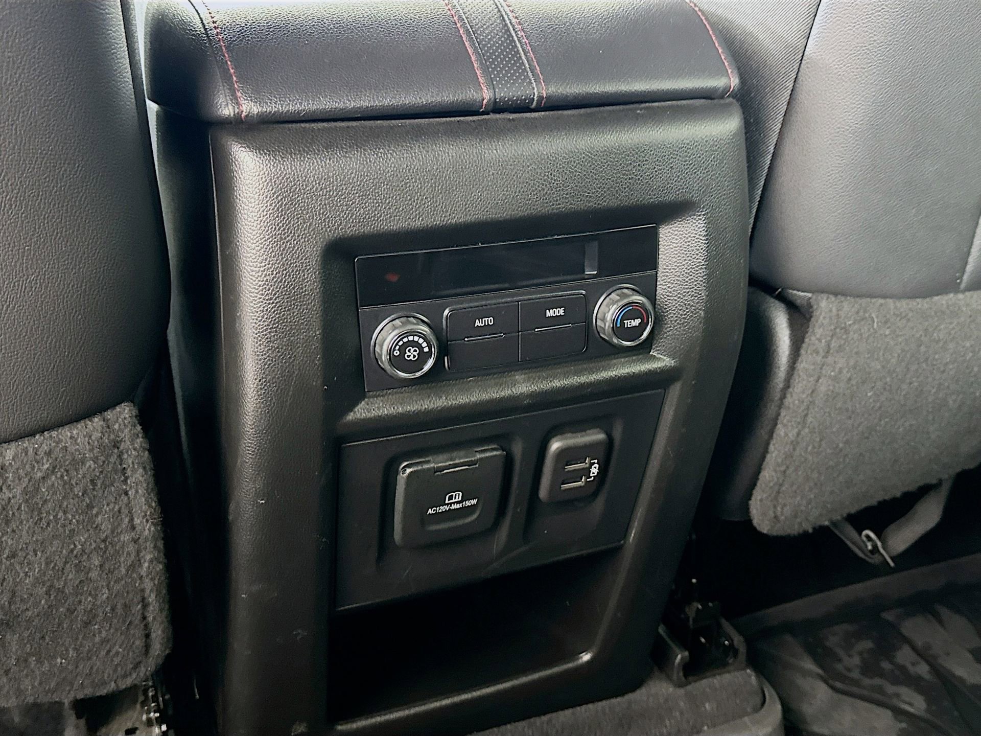 Used 2023 Chevrolet Traverse RS w/ LPO, Floor Liner Package image 27