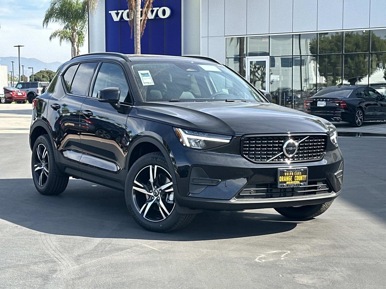 New 2026 Volvo XC40 B5 Core