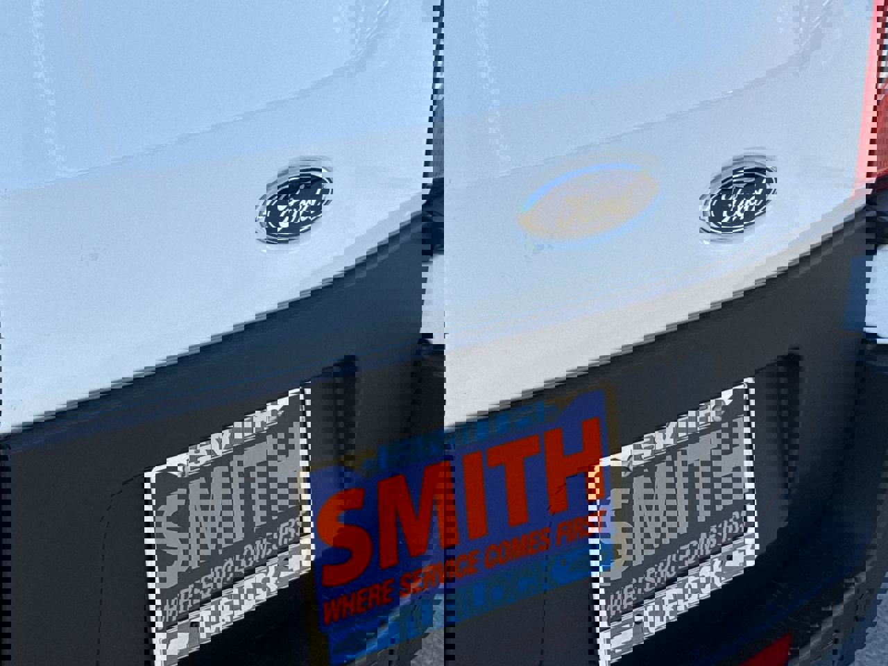 Used 2020 Ford Transit 150 XL image 28