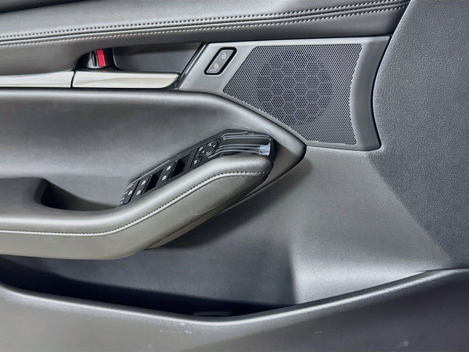 New 2026 MAZDA MAZDA3 s Sport FWD image 16