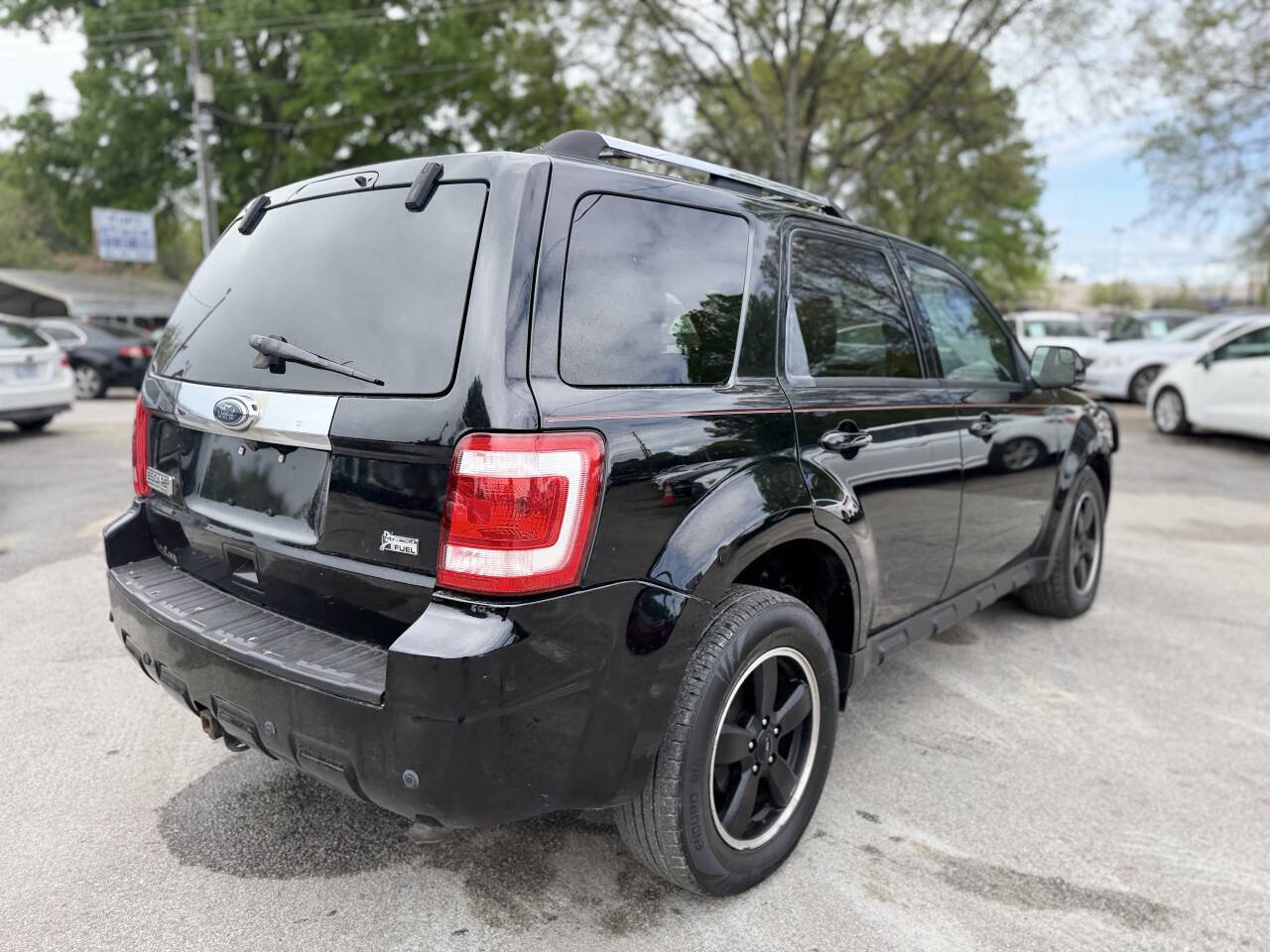 Used 2010 Ford Escape Limited AWD/4WD image 5