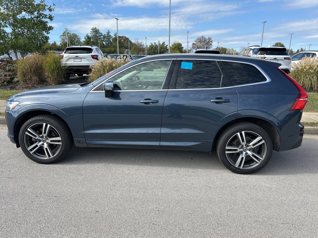 Used 2021 Volvo XC60 T5 Momentum w/ Advanced Package image 8