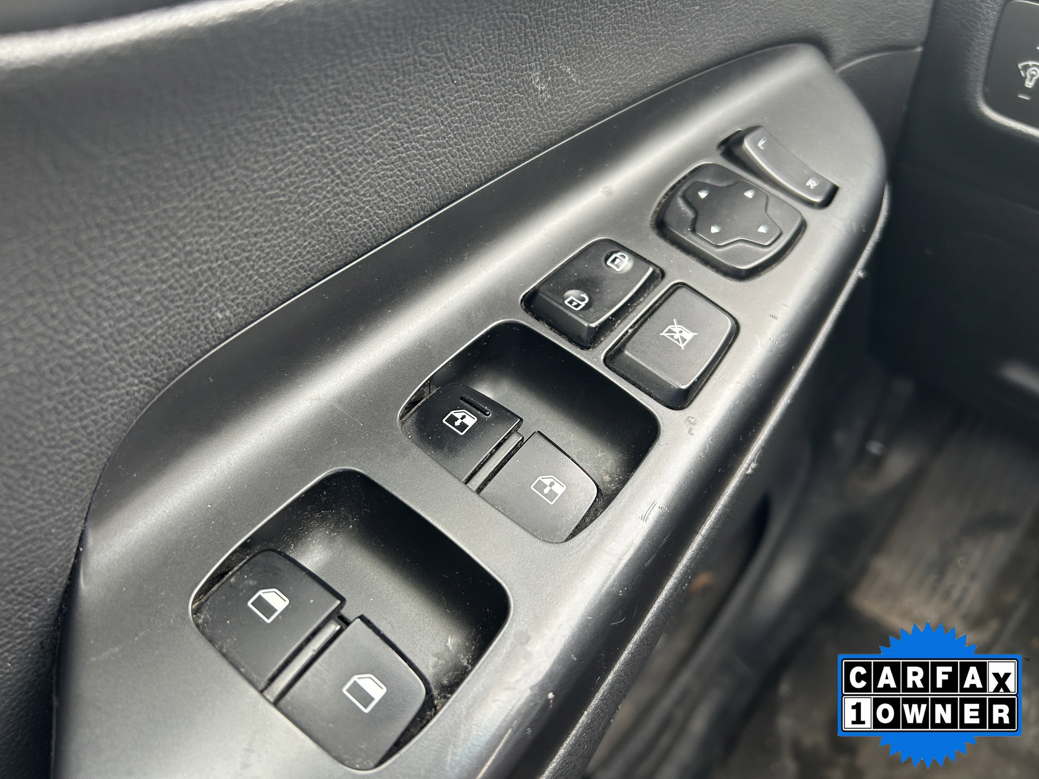 Used 2020 Hyundai Kona Ultimate w/ Cargo Package image 18