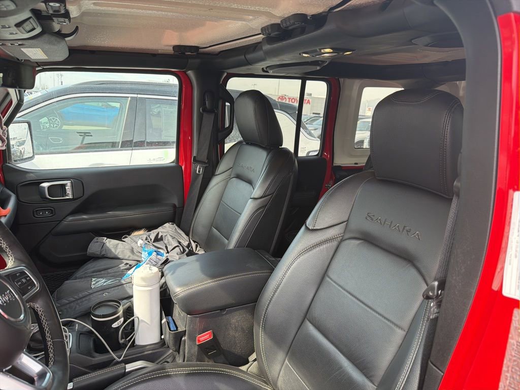 Used 2019 Jeep Wrangler Unlimited Sahara w/ Uconnect 4C Nav & Sound Group image 9