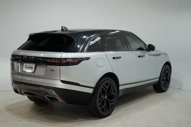 Used 2018 Land Rover Range Rover Velar R-Dynamic HSE image 7