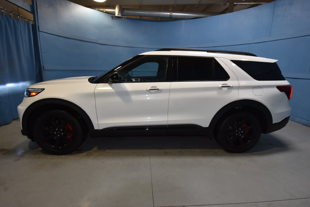 Used 2023 Ford Explorer ST w/ Equipment Group 401A AWD/4WD image 31