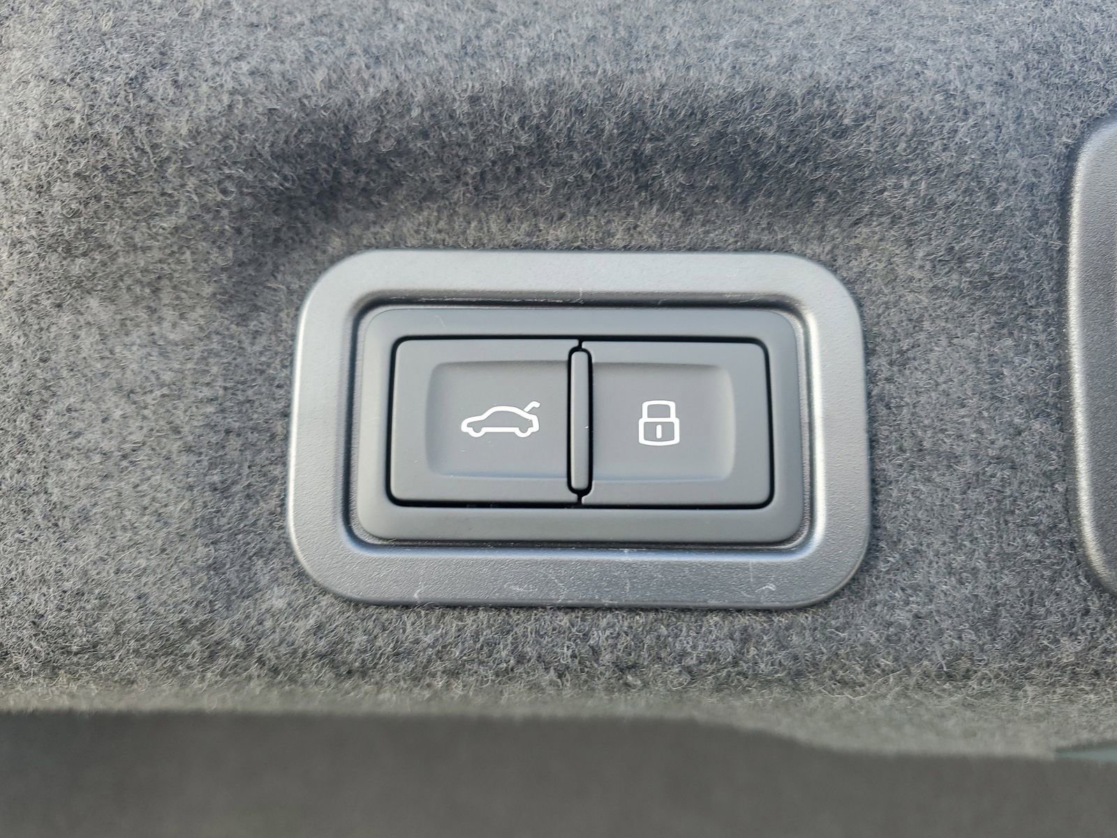 New 2026 Audi A6 Premium Plus image 10